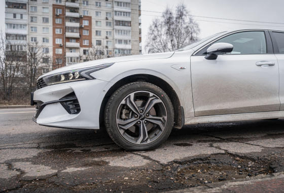 Подвеска Kia K5 на российских дорогах: слабые места и варианты усиления